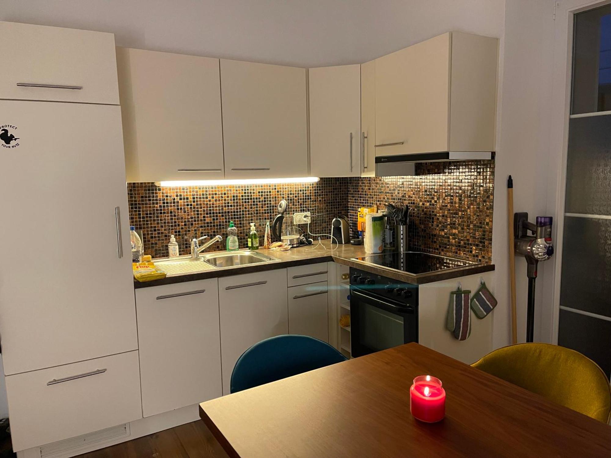 Charmant Appartement Au Vagabond 레셍 외부 사진