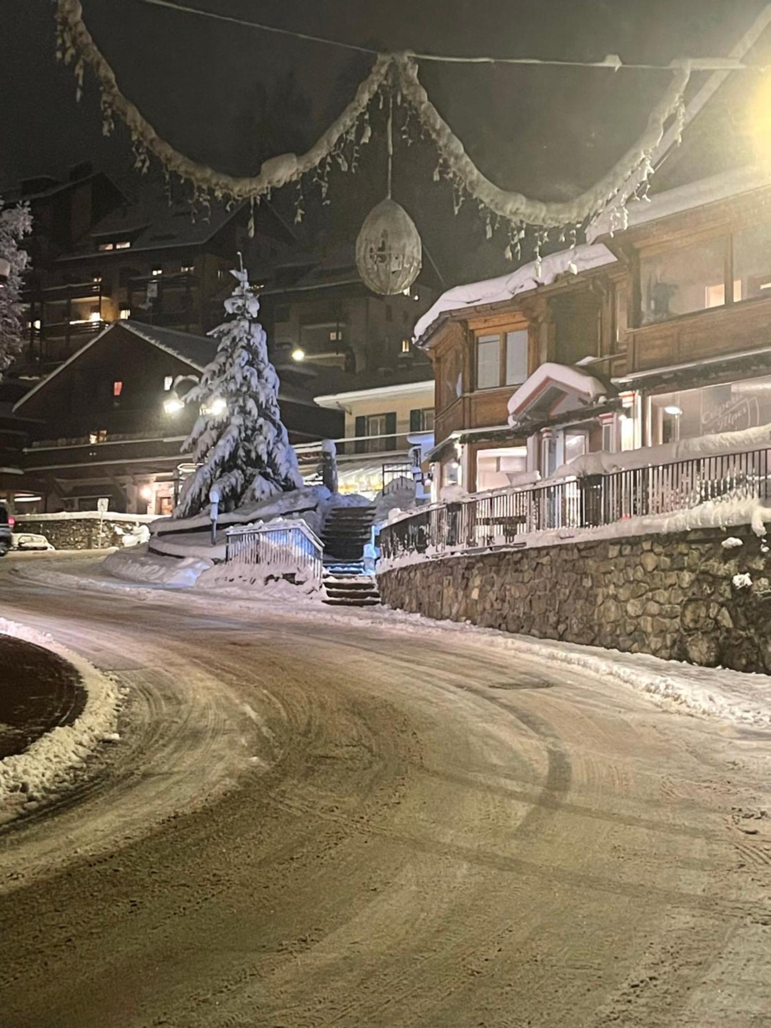 Charmant Appartement Au Vagabond 레셍 외부 사진